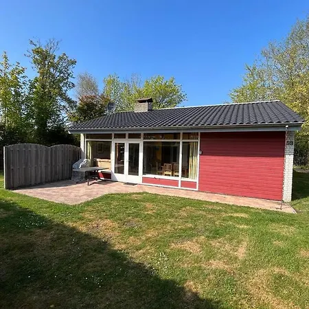 Ferienhaus Knusse Op Park!
